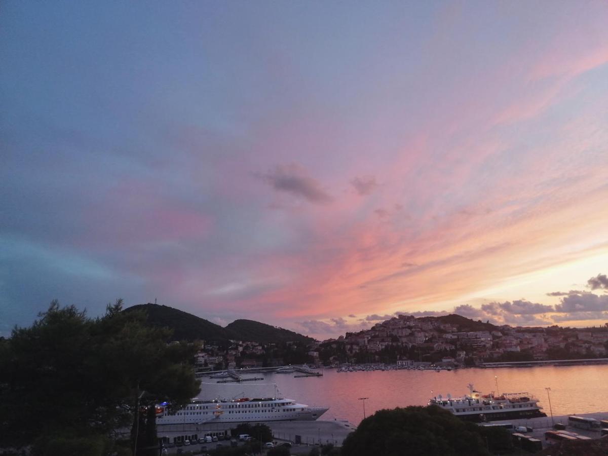 Apartments Grebovic Dubrovnik Bagian luar foto