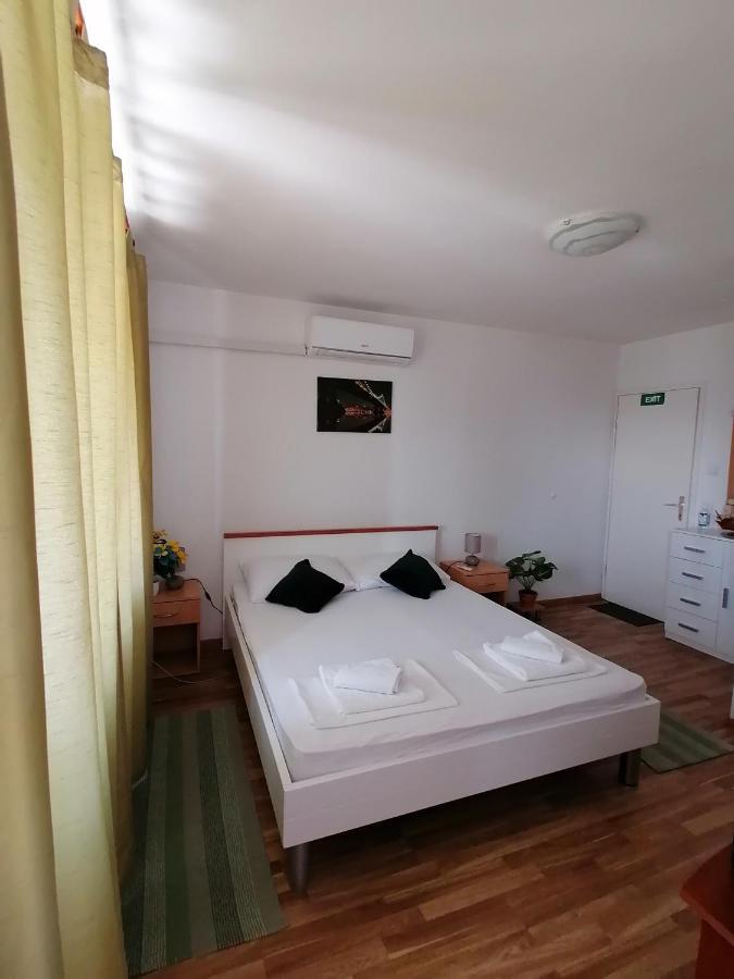 Apartments Grebovic Dubrovnik Bagian luar foto